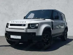 Land Rover Defender 110 D250 X-Dynamic SE