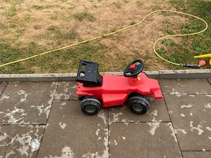 Kinder-Trettraktor (Ride-on Toy Tractor)