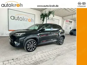 Toyota Yaris Cross Hybrid FWD Team D Kamera PDC Winterp.
