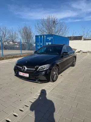Mercedes-Benz C 200 d 9G-TRONIC AMG Line