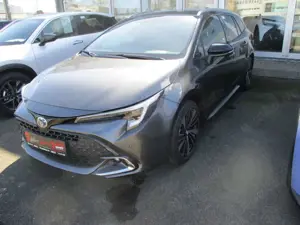 Toyota Corolla Touring Sports 2.0  Teamplayer ACC+LED