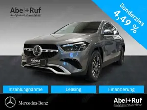 Mercedes-Benz GLA 200 d LED+Rückfahrkamera+Tempomat+Shz+AHK