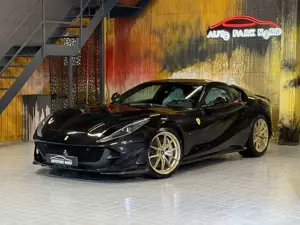 Ferrari 812 6.5 V12 Superfast CARBON~KAMERA~LIFT~JBL