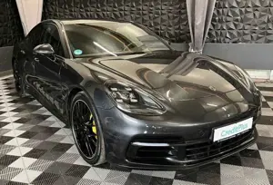 Porsche Panamera neues Modell,Kamera,Navi,Panoramadach