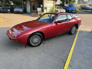 Porsche 924