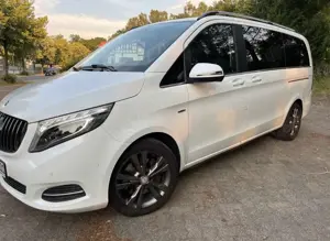 Mercedes-Benz V 250 (BlueTEC) d lang 7G-TRONIC Avantgarde Editi