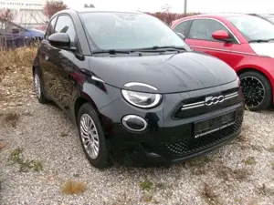 Fiat 500e MY23 Neuer 500 Navi ACC KeyLess KlimaA