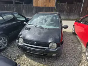 Renault Twingo 1.2 Plus neue Tüv