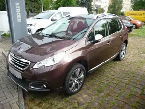 Peugeot 2008 1.6 VTi Allure * Wenig Km * Scheckheft