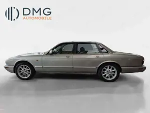 Jaguar XJ8 3.2 Executive
