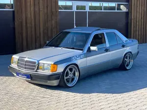 Mercedes-Benz 190 E 2.6 Autom., Klima, Leder, SD, Sportfahrwerk