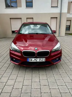 BMW 218