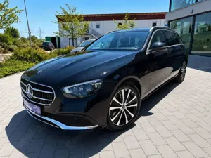 Mercedes-Benz E 300 E300 de Avantgarde MULTIBEAM MBUX NAVI AHK