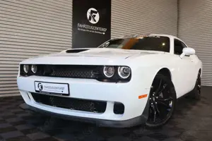 Dodge Challenger R/T HEMI 5.7L/KAMERA/SHZ/FERNSTART