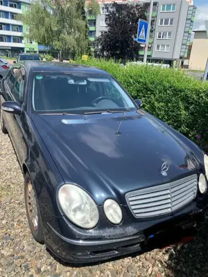 Mercedes-Benz E 240 Elegance