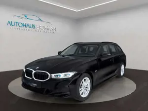 BMW 330 e T*Totwinkel*HuD*HK*1.Hand*Keyless*R-Kam*
