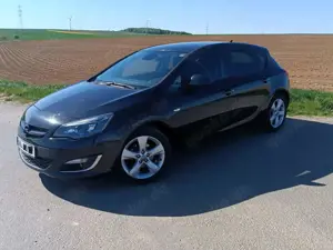 Opel Astra Astra 1.4 Turbo Active