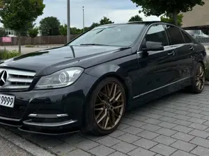 Mercedes-Benz C 220 C 220 (BlueTEC) d 7G-TRONIC AMG Line