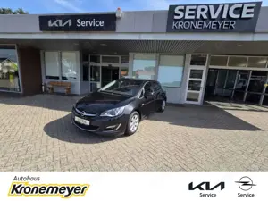 Opel Astra Exklusiv J 1.4 Turbo Navi Xenon AHK Bi-Xenon Kurve
