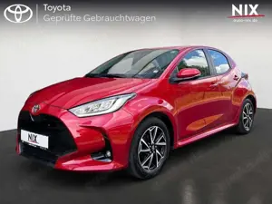Toyota Yaris 1.5 VVT-i Team Deutschland KAMERA SHZ