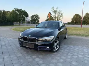 BMW 118 118 i Sport Line | Business | M-Interieur | TÜV Neu | Navi