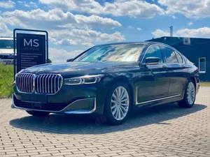 BMW 740