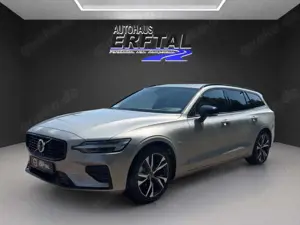 Volvo V60 T8 AWD Plus Dark Recharge Plug-In Hybrid StandHZG