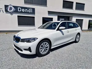 BMW 320 320d *AHK*Navi*LED*Komfortzug.*uvm..