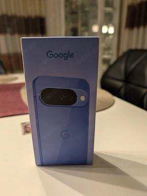 Google Pixel 10 midnight black 