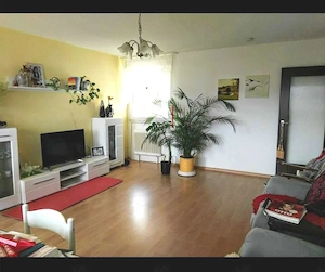  Tolle wunderschöne Lage helle 3-Zimmer Wohnung suchen gut Familie 