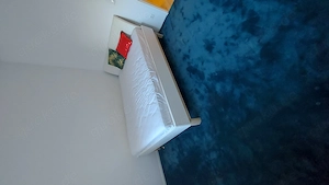 Vermiete 1 Zimmer meiner 3 Zimmerwohnung an eine Frau