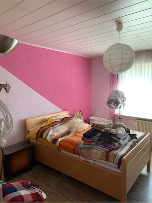 Sehr schönes elektrisch verstellbares Comfortbett