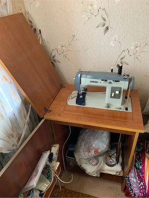 Versenkbare Nähmaschine