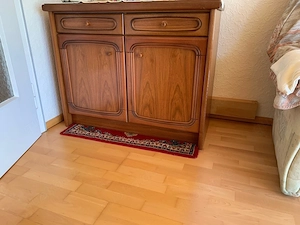 Sideboard aus Nichtraucherhaushalt