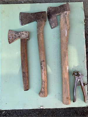 Holzhacken Holzbeile
