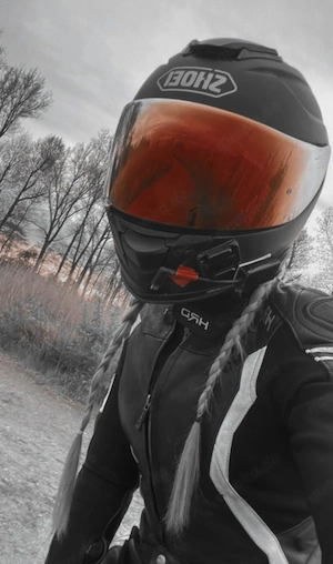 Biker sucht geile Fetisch Bikerin (21-38)
