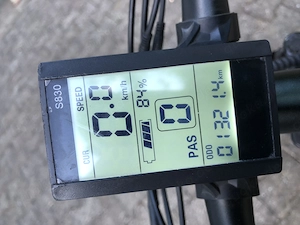 E-Mountainbike einschl. Ladegerät