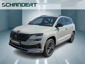 Skoda Karoq 1.5 TSI Sportline DSG Matrix Pano AHK Navi