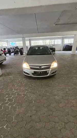 Opel Astra 1.8 Edition 2000 Classic