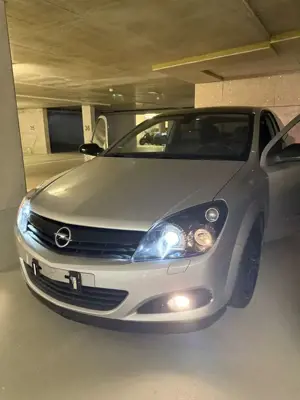Opel Astra GTC 1.8 Automatik Sport