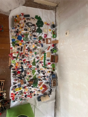 Großes Playmobil Konvolut   Figuren, Fahrzeuge, Tiere & Zubehör Bild 4