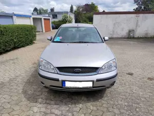 Ford Mondeo Mondeo 1.8 Ambiente