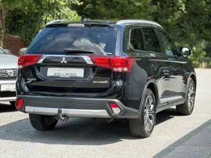 Mitsubishi Outlander Edition+ 4WD AHK*360°*LED Bild 3