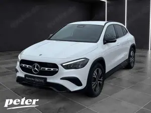 Mercedes-Benz GLA 180 Progressive Line Advanced*Night Paket