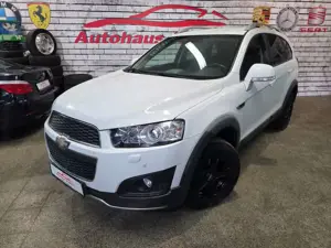 Chevrolet Captiva 2.4 LT+ 4WD 7-Sitzer *Tüv  Service NEU*