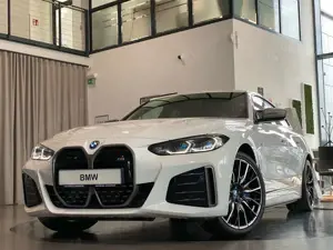 BMW i4 M50 M-Sitze Laser SurrView eGSD HK ACC AHK