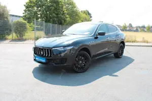 Maserati Levante Diesel LED LEDER Navi PANO KEYLESS