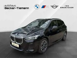 BMW 223 d xDrive Active Tourer 17" / M Paket / AHK / Pano