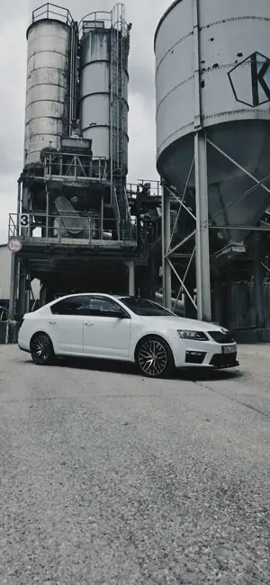 Skoda Octavia 2.0 TSI DSG RS 230