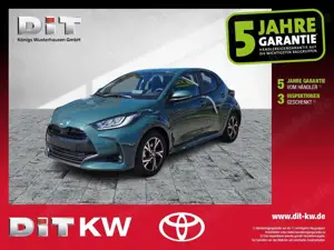 Toyota Yaris 1.5 Teamplayer ACC+LED+SHZ+Fernlichtass.